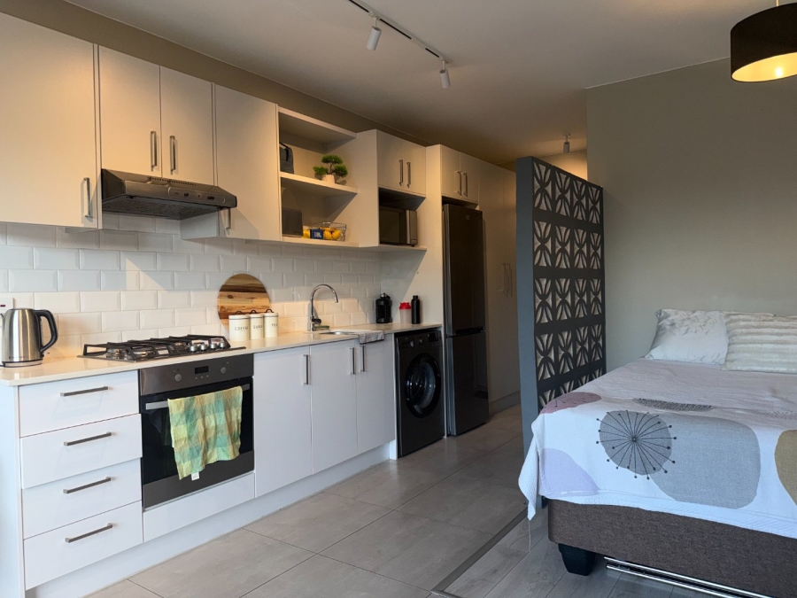  Bedroom Property for Sale in Table View Western Cape